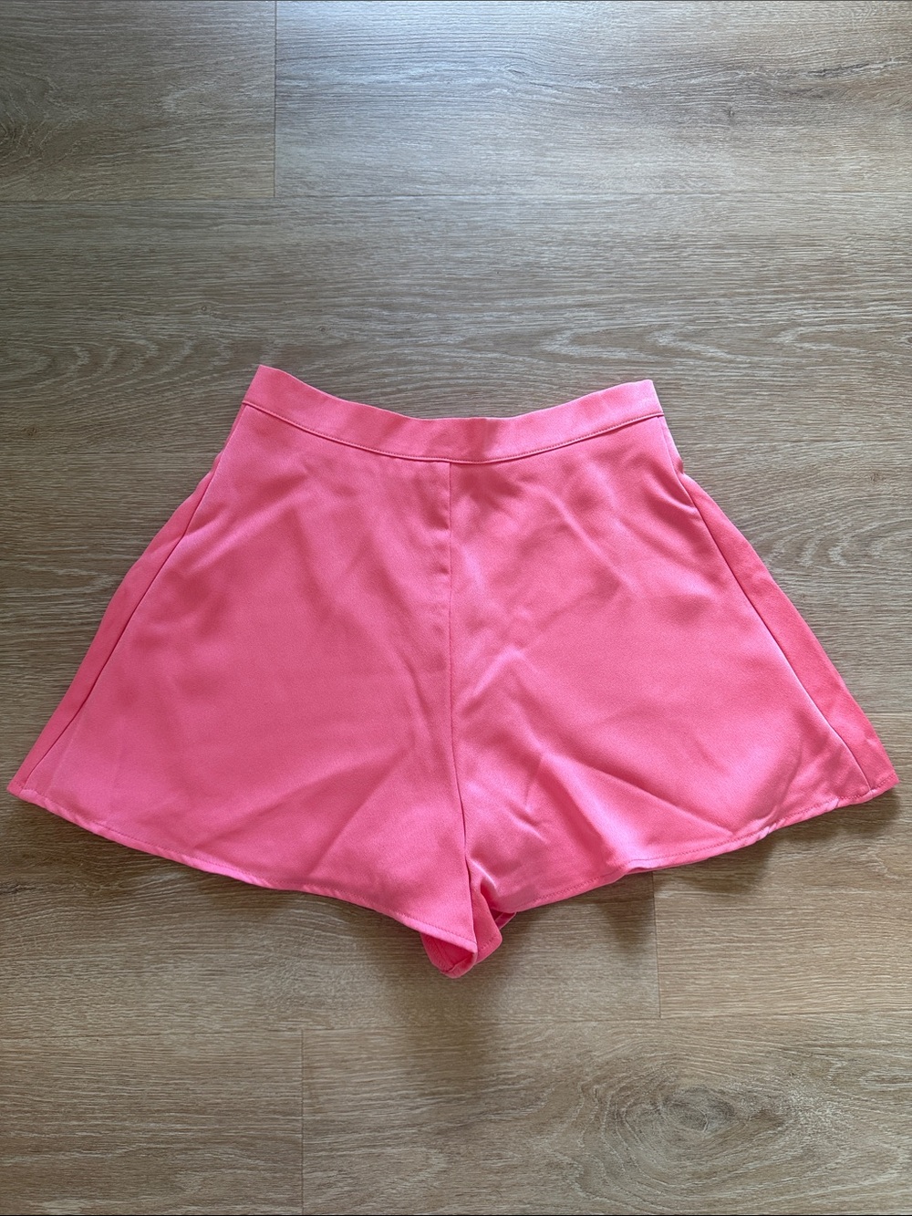 TALULAH Coral Pink High-Waist Skater Shorts